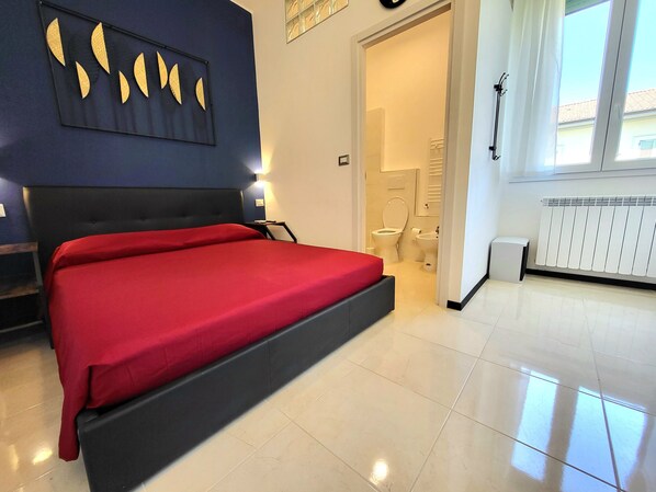 Maison mitoyenne Confort, 1 grand lit, salle de bains privée