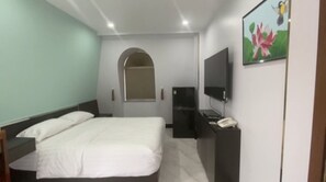Standard Single Room | Premium bedding, individually decorated, individually furnished, desk - Rubie Hotel (Ho Chi Minh City)