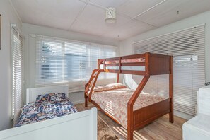 4 habitaciones, wifi gratis y ropa de cama
