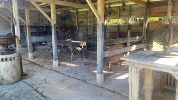 屋外ダイニングエリア