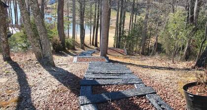 Watauga Lake Home with Private Dock and Large Yard