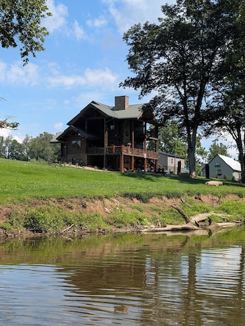 Image de lâhĂ©bergement Holston River Lodge, Paradise on the River Fishing, Kayaking,Hot Tub,Wineries
