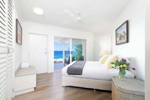 4 chambres, fer et planche à repasser, accès au Wi-Fi (inclus)