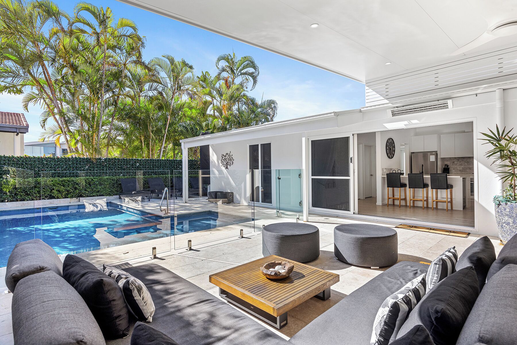 Et oppvarmet basseng