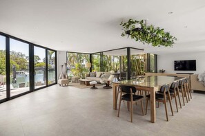 Interior - Luxury Retreat with Private Beach & Jetty (Noosa Heads)