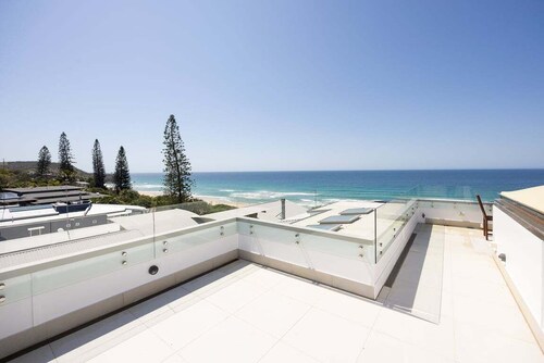 The Beach Shack: Getaway on Sunshine Beach