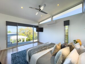 4 soverom, wi-fi (inkludert) og sengetøy