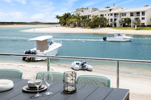 Beach nearby, beach towels