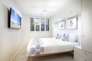 2 bedrooms, free WiFi, bed sheets