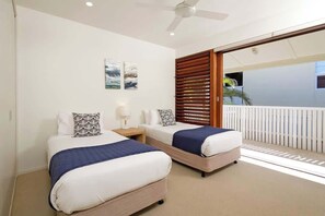 3 habitaciones, tabla de planchar con plancha y wifi