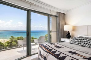 Unclassified image, 5 of 30, button - Hastings Park 4 - Modern, Ocean View Retreat (Noosa Heads)