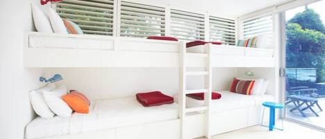 4 chambres, Wi-Fi gratuit, draps fournis