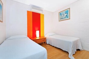 2 Schlafzimmer, Bügeleisen/Bügelbrett, kostenloses WLAN, Bettwäsche
