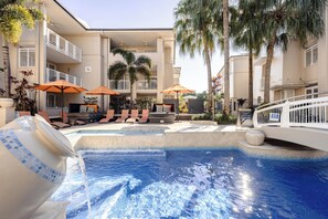 A heated pool - Noosa Bliss, Hastings (Noosa Heads)