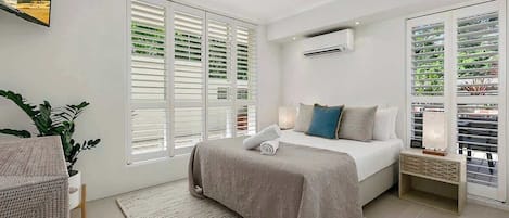 2 chambres, fer et planche à repasser, Wi-Fi gratuit, draps fournis