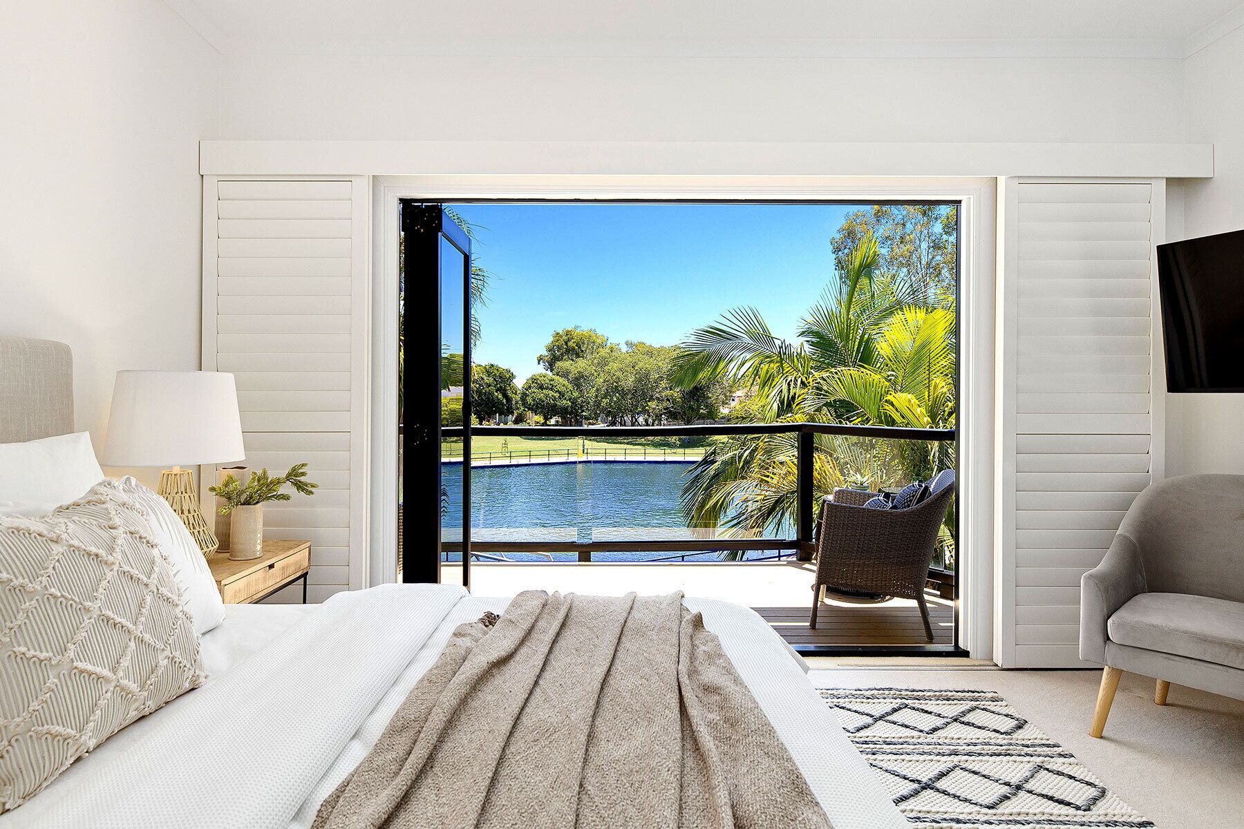 3 室のベッドルーム、デスク、アイロン / アイロン台、WiFi (無料)