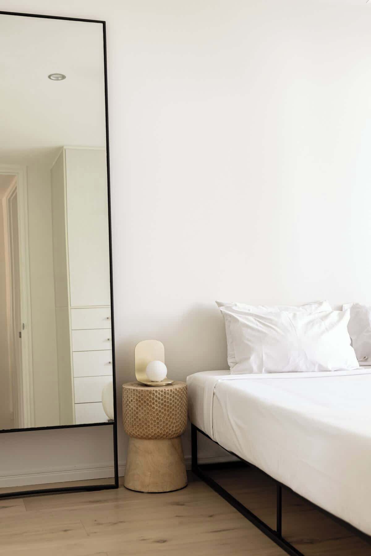 2 bedrooms, iron/ironing board, WiFi (free), bed sheets