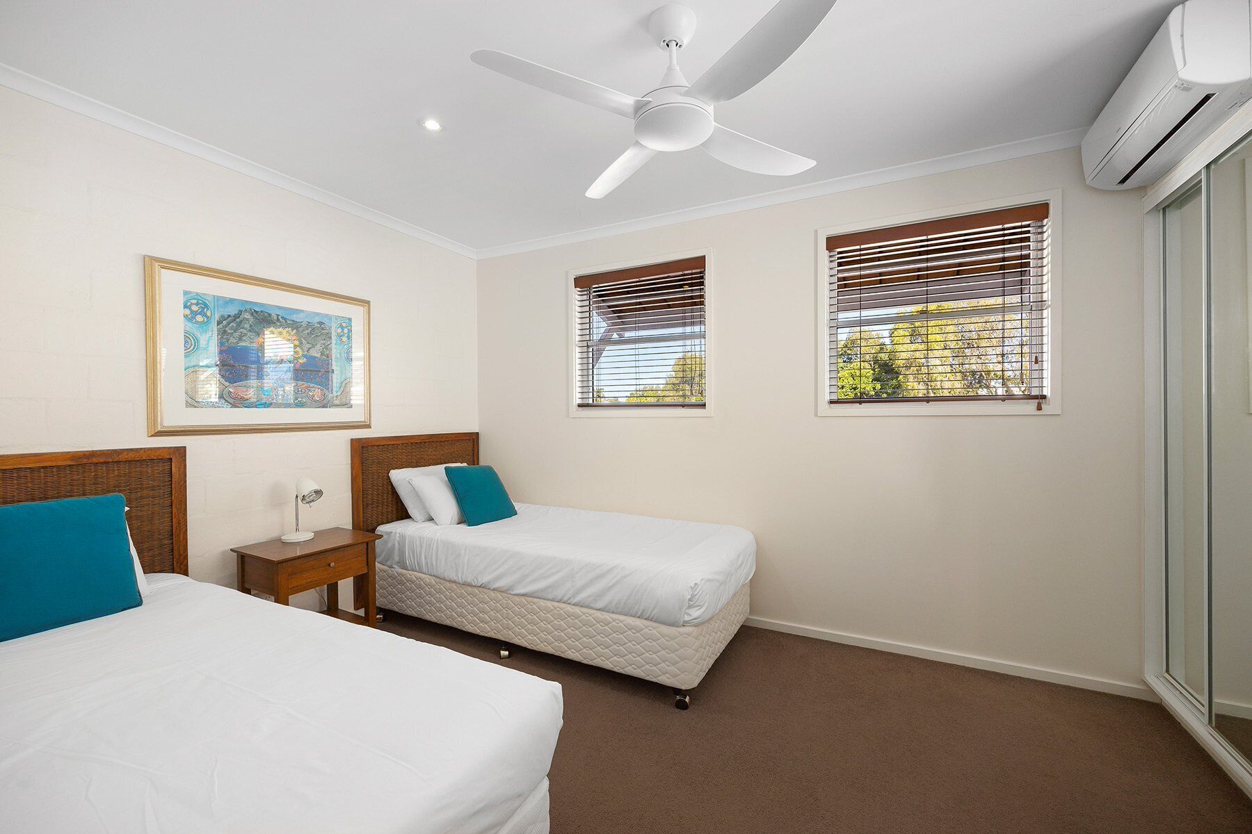 3 bedrooms, WiFi, bed sheets