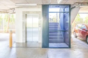 Accessible parking - ZEN QUEST - 2 Bedroom Apartment (Nightcliff)