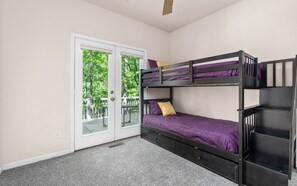 3 chambres, fer et planche Ă repasser, Wi-Fi, draps fournis