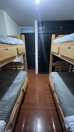 Espacio para trabajar con laptop