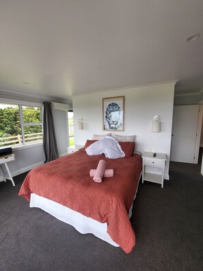 6 habitaciones, wifi y ropa de cama 