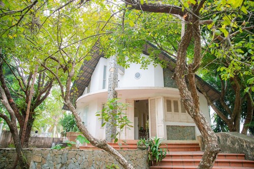 Bao trọn nguyên khu biệt thự 5000m2, Huyện Lương Sơn, Hoà Bình