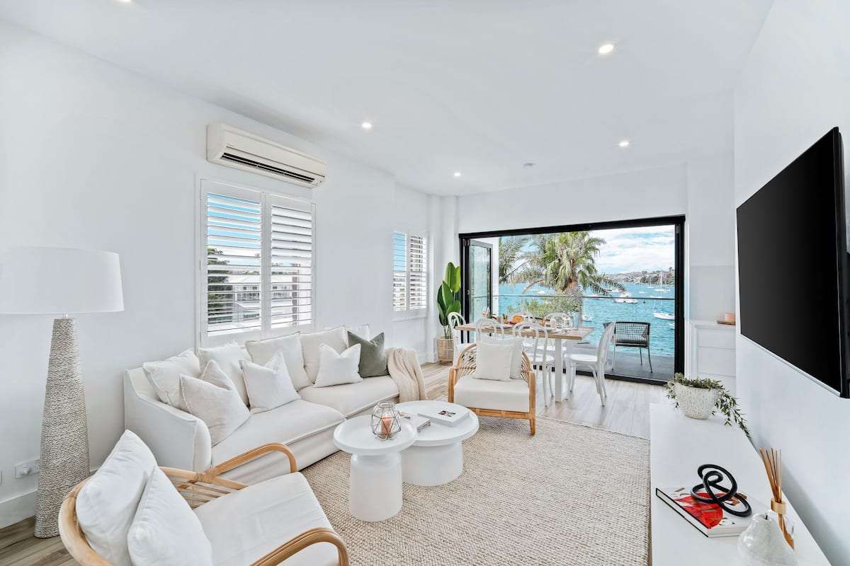 Apartment (The Phoenix at Palm View Collective) | Wohnbereich | Flachbildfernseher