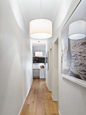 The Cocos Apartment at Palm View Collective | 3 bedrooms, individually decorated, individually furnished