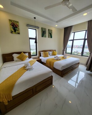 Standard Twin Room - Romano Hotel (Kampot)