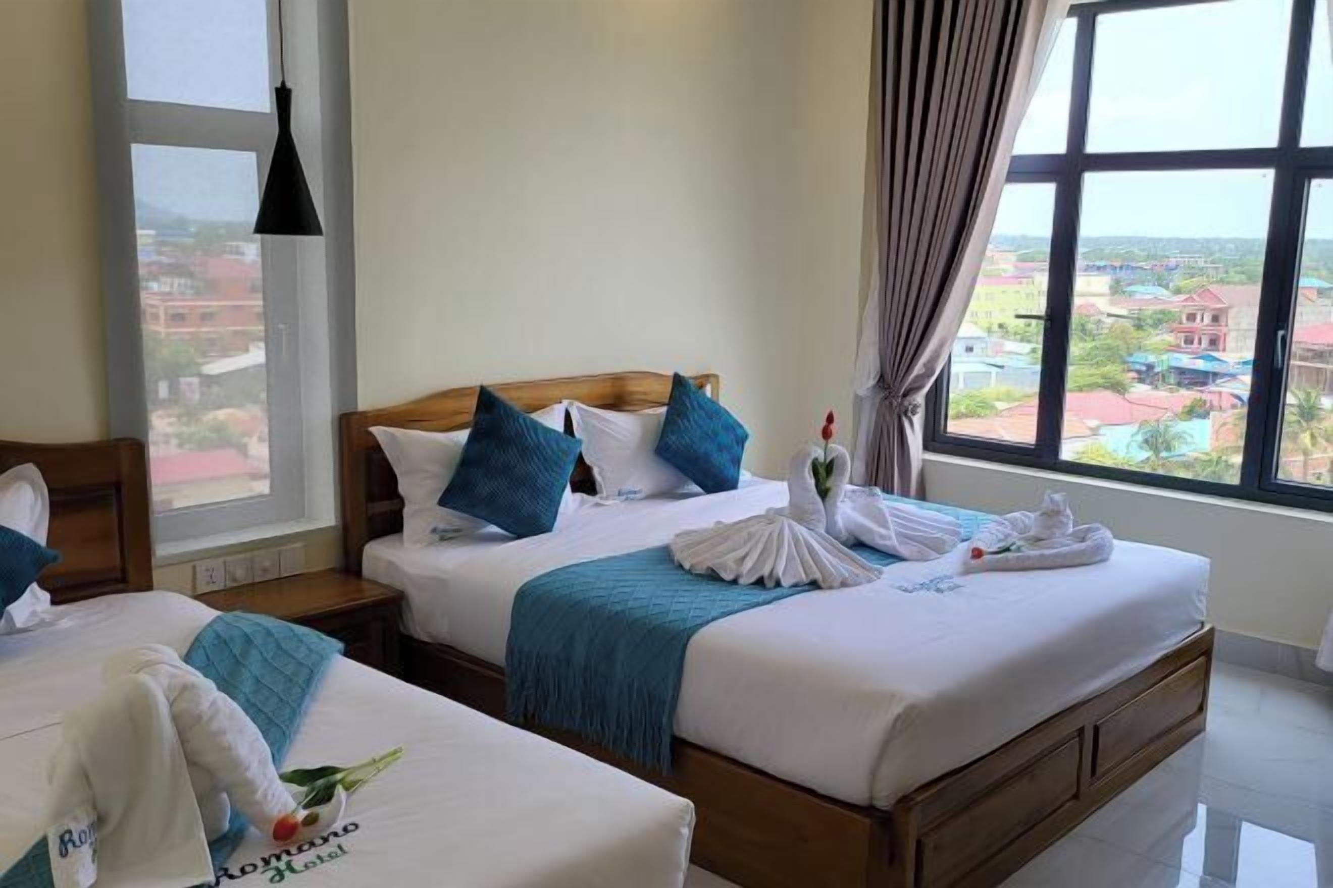 エジプト綿のシーツ、高級寝具、デスク、防音設備