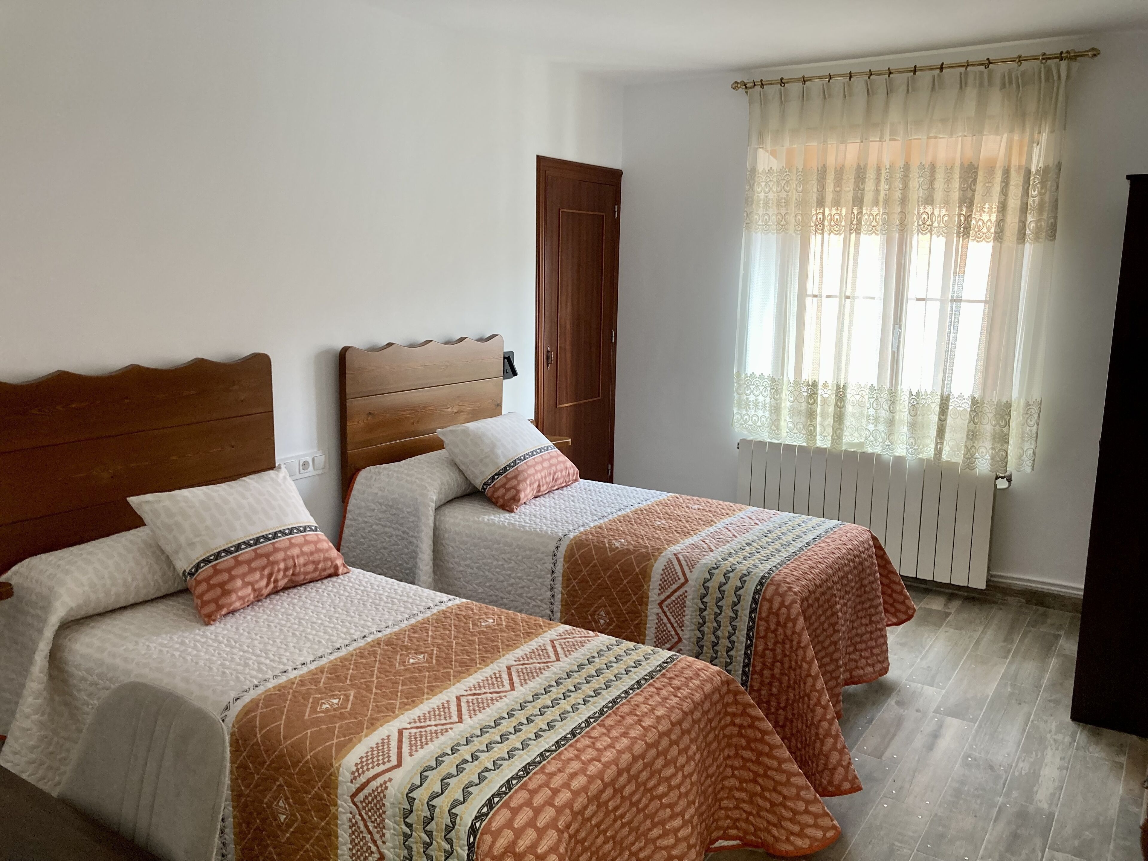 3 chambres, accès Internet
