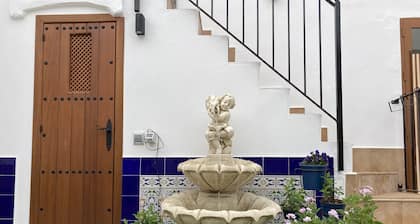 Rural getaway ideal for outdoor activities with jacuzzi