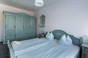 Rideaux occultants, lit parapluie, Wi-Fi gratuit