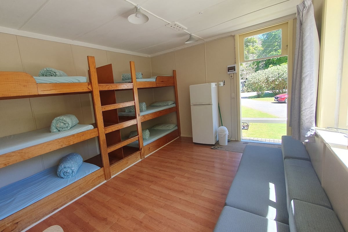 Economy Shared Dormitory, Mixed Dorm