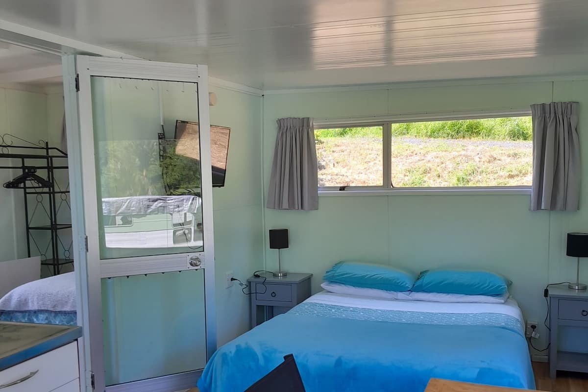 Family Cabin, 1 Bedroom | Living area