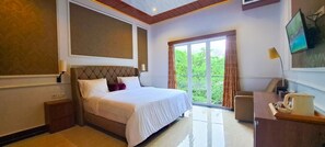 Superior Room - Gili Beachfront Suites (Gili Trawangan)