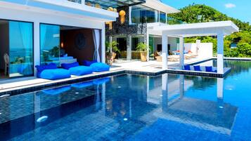 Luxury-Villa | Terrasse/Patio