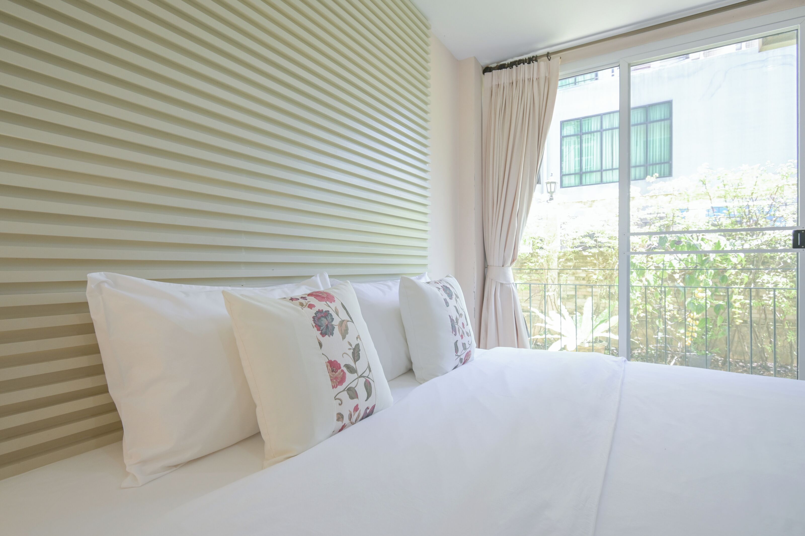 Photo - Shamrock Hotel Pattaya