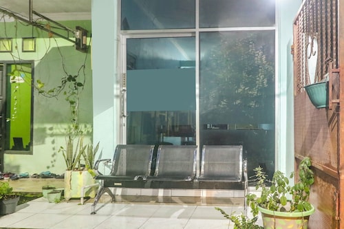 OYO 91262 Wisma Sido Moro