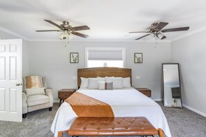 3 habitaciones, cuna de viaje, wifi gratis y ropa de cama 