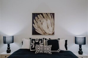 5 Schlafzimmer, Bügeleisen/Bügelbrett, kostenloses WLAN, Bettwäsche