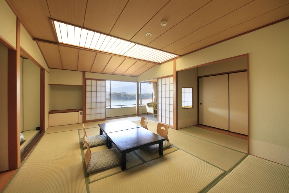 Executive Room | In-room safe, individually decorated, individually furnished, free WiFi