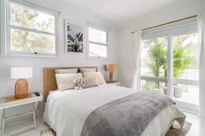 3 bedrooms, iron/ironing board, travel cot, free WiFi