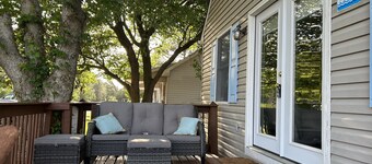Cozy Coastal Cottage at Bethany will be your yearly tradition!