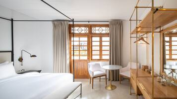 Courtyard Room - Double | Premium bedding, Select Comfort beds, in-room safe