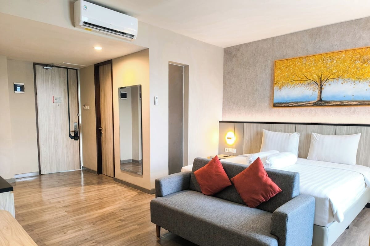 Dobbeltrom – royal | Skrivebord, lydisolert, wi-fi (inkludert) og sengetøy