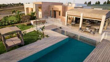 AuĂenpool (je nach Saison geöffnet)