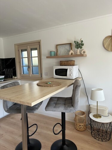 Quiet studio with terrace