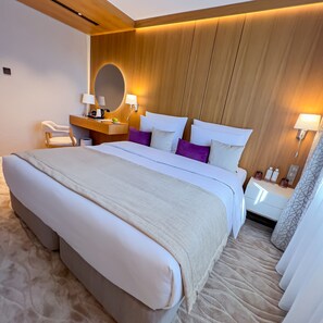 Premium bedding, minibar, in-room safe, desk - Normafa Hotel (Budapest)
